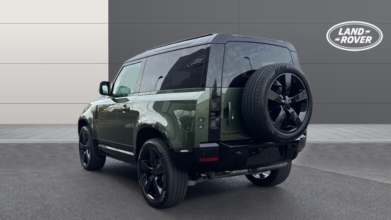 Land Rover Defender 3.0 D250 X-Dynamic SE 90 3dr Auto Diesel Estate